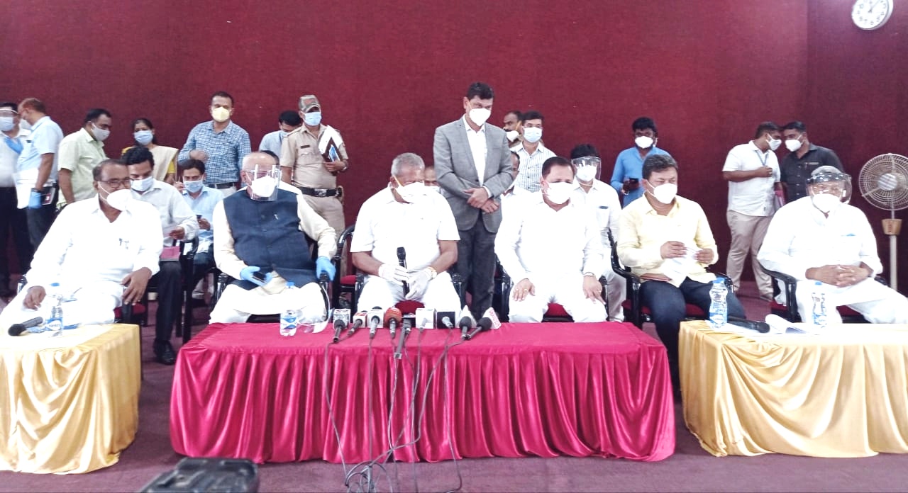 Bairathi Basavaraj Meeting in Davanagere