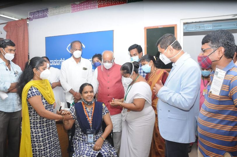 Davanagere Journalist got Covid Vaccination