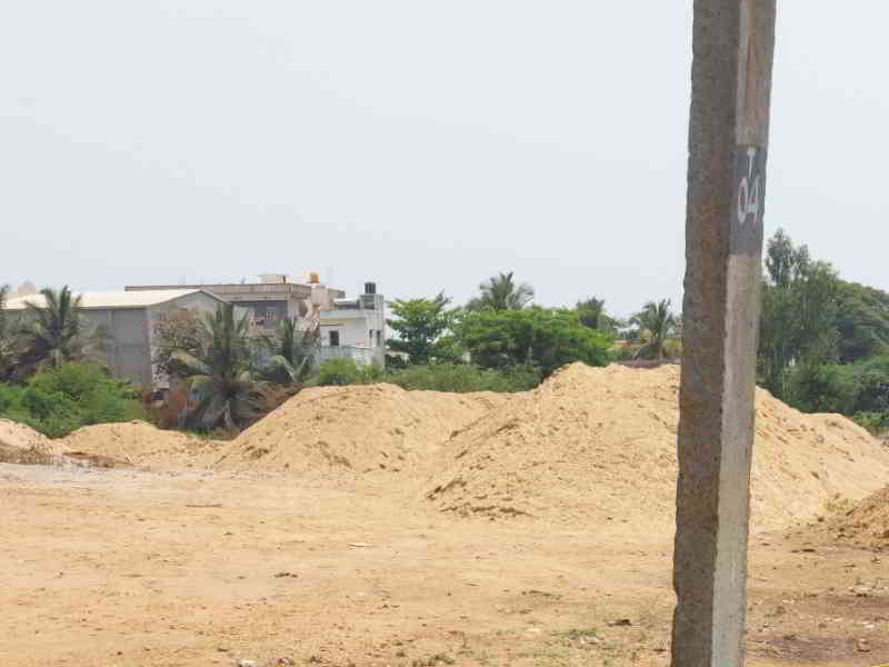 illigal sand lorries seized by channagiri police