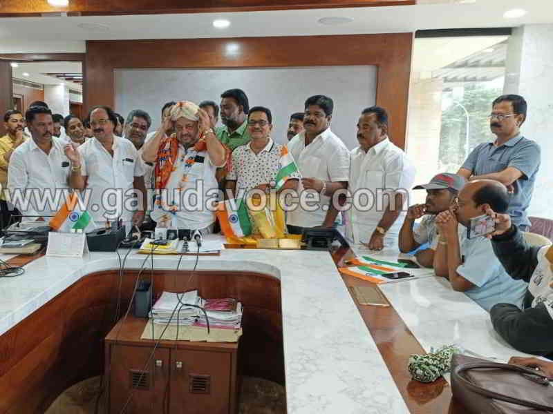 ss Mallikarjun press meet at kalleshwara rice mill