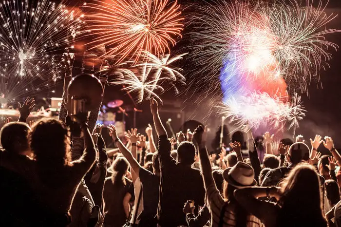 Bangalore gear up for New Year celebrations; Police tight security