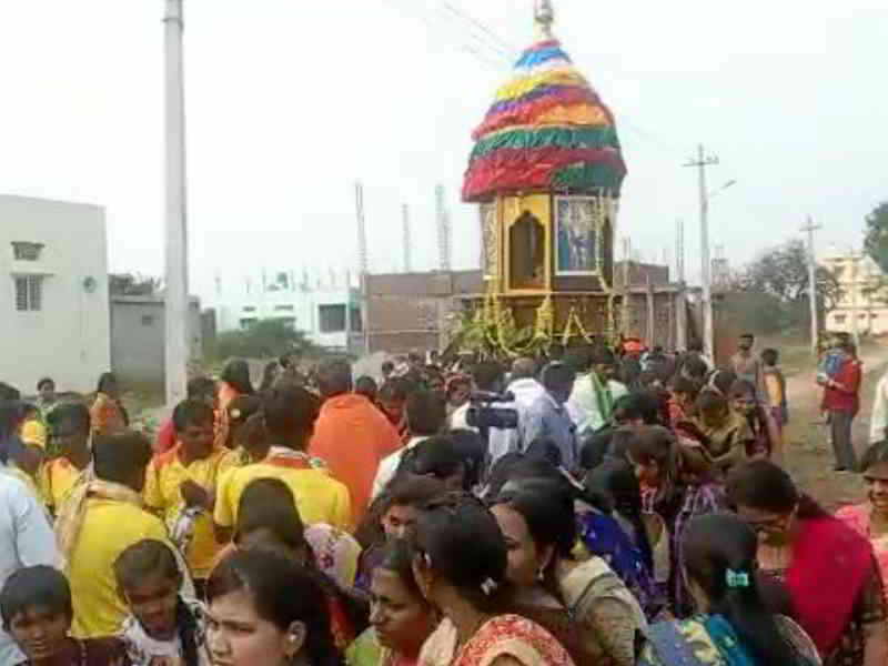 LADIES THERU KARIBASAJJA