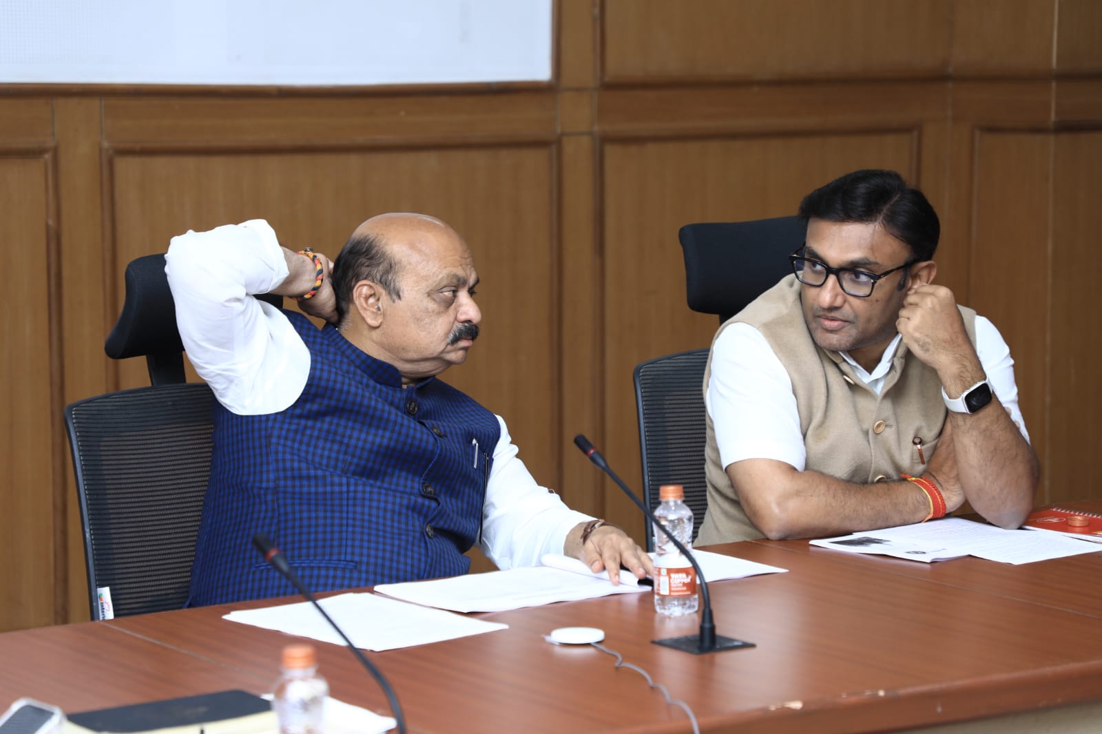 covid meeting cm and health minister