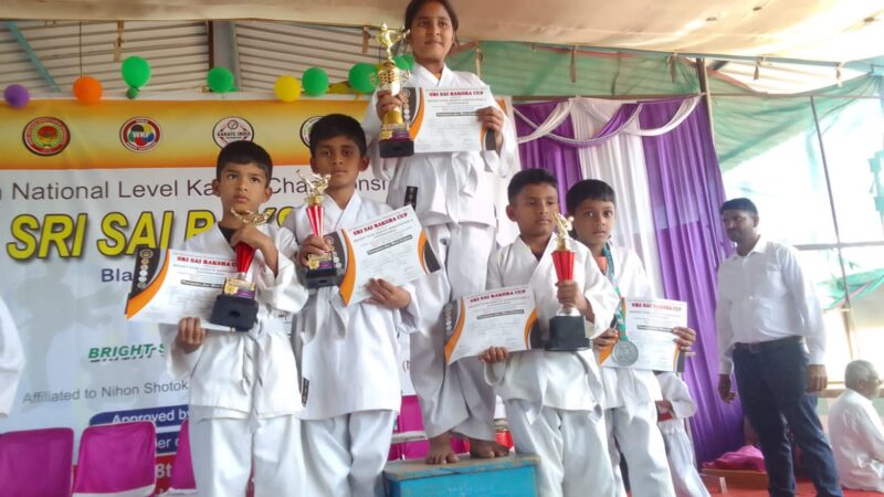 Prize for Karate Smart Kid School (18)