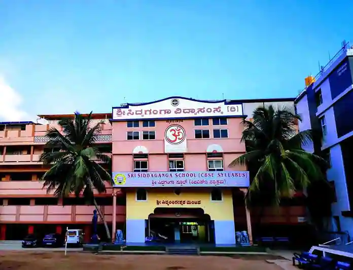 Person of the year award to Esses on 28th Jan