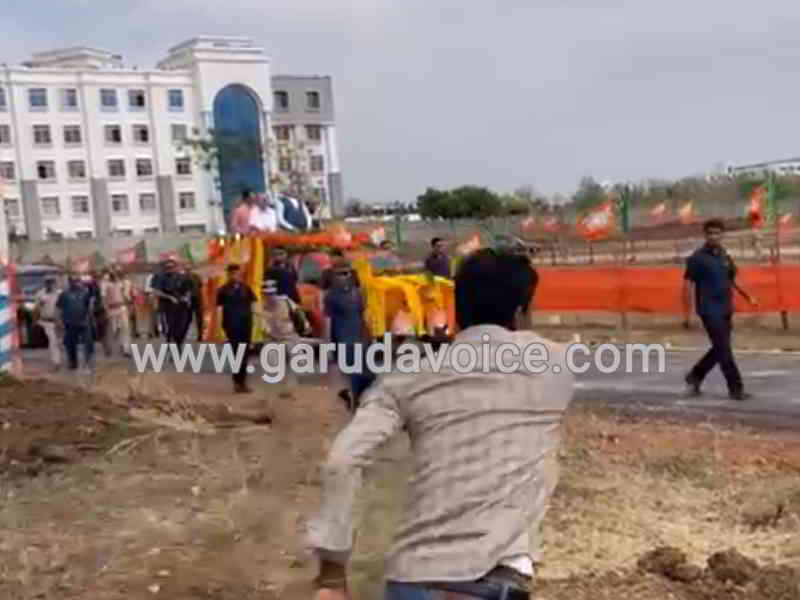 Exclusive: ಮೋದಿ ರೋಡ್ ಶೋ ವೇಳೆ ಸೆಕ್ಯೂರಿಟಿ ಲೋಪ.!
