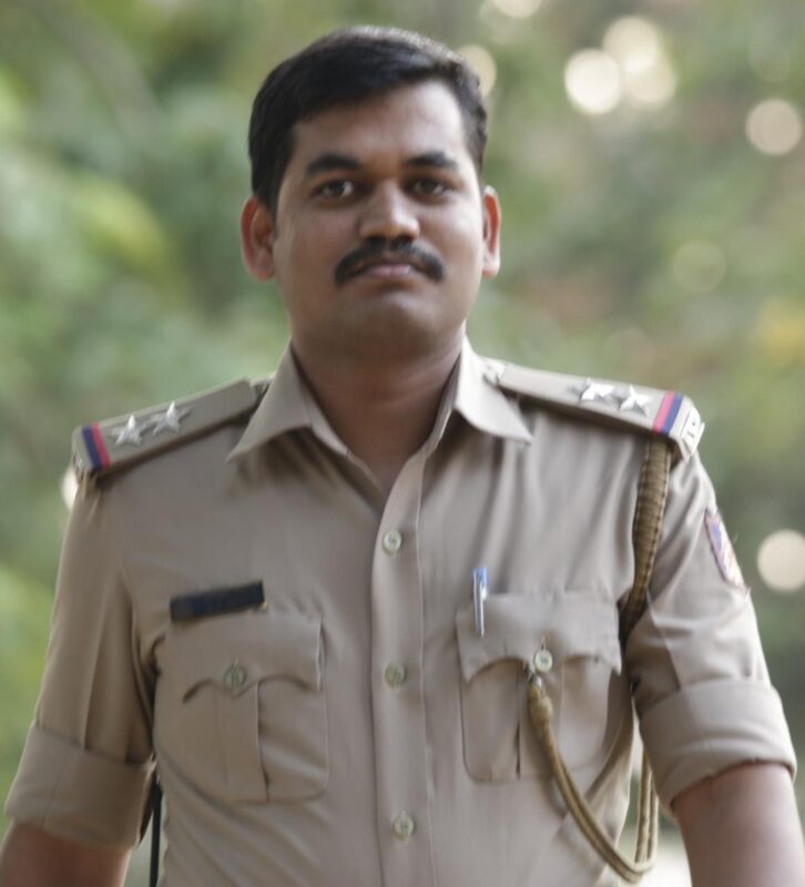 ಪಿಎಸ್ಐ ಶಿವರುದ್ರಪ್ಪ ಮೇಟಿ, ಅಖ್ತರ್ ಹೆಚ್ ಸಿ, ಅಂಬರೀಶ್ ಸಿಪಿಸಿ ರಿಗೆ ಸಿಎಂ ಪದಕ