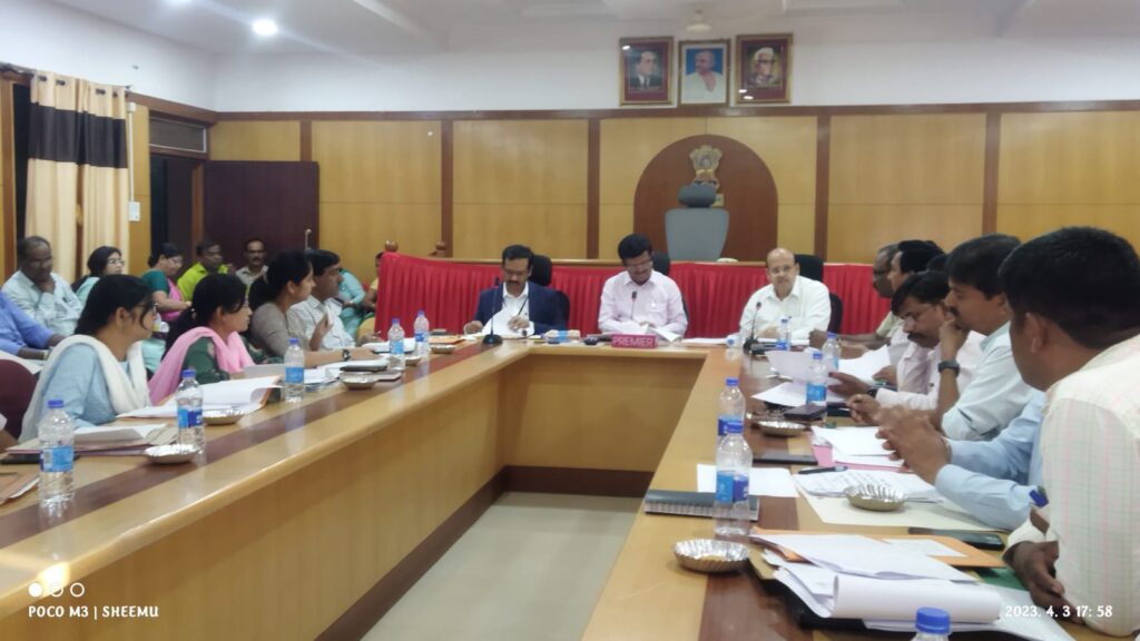 ಬೇಸಿಗೆ ಕುಡಿಯುವ ನೀರಿನ ಸಮಸ್ಯೆಗೆ ತಕ್ಷಣ ಸ್ಪಂದಿಸಿ:ಎಸ್.ಆರ್ ಉಮಾಶಂಕರ್