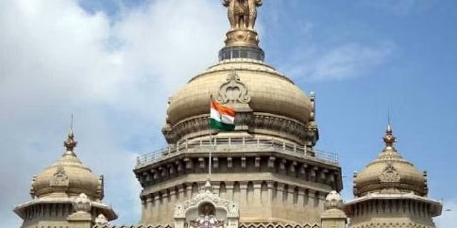 ಫಲಿತಾಂಶಕ್ಕೂ ಮುನ್ನವೇ ಸರ್ಕಾರ ರಚನೆಗೆ ಕಾಂಗ್ರೆಸ್, ಬಿಜೆಪಿ, ಜೆಡಿಎಸ್ ರಣತಂತ್ರ!