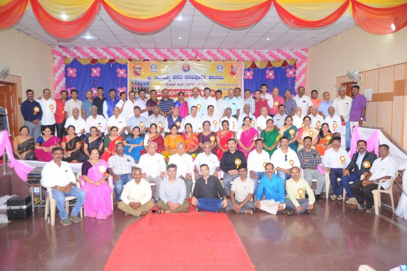ಮನಸ್ಸನ್ನು ಕೆರಳಿಸುವ ವಾತಾವರಣದಲ್ಲಿ ಅರಳಿಸುವತ್ತ ಗುರುವಂದನೆ ಶ್ಲಾಘನೀಯ. ಪ್ರೊ ಎಸ್ ಬಿ ರಂಗನಾಥ್